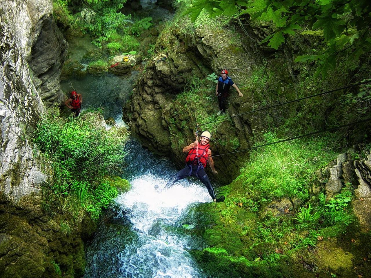 Anavasi Mountain Resort Pramanta Exteriör bild