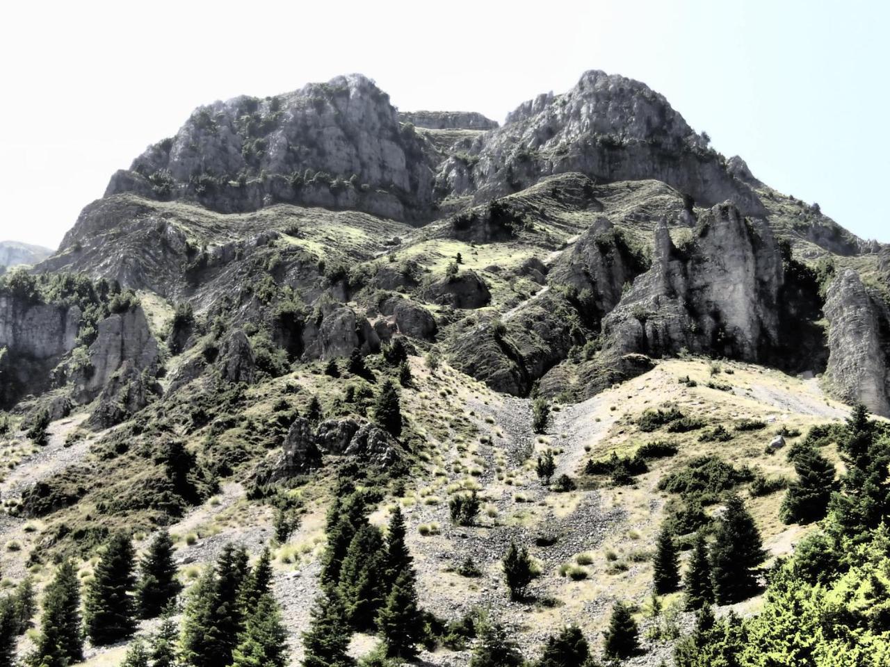 Anavasi Mountain Resort Pramanta Exteriör bild